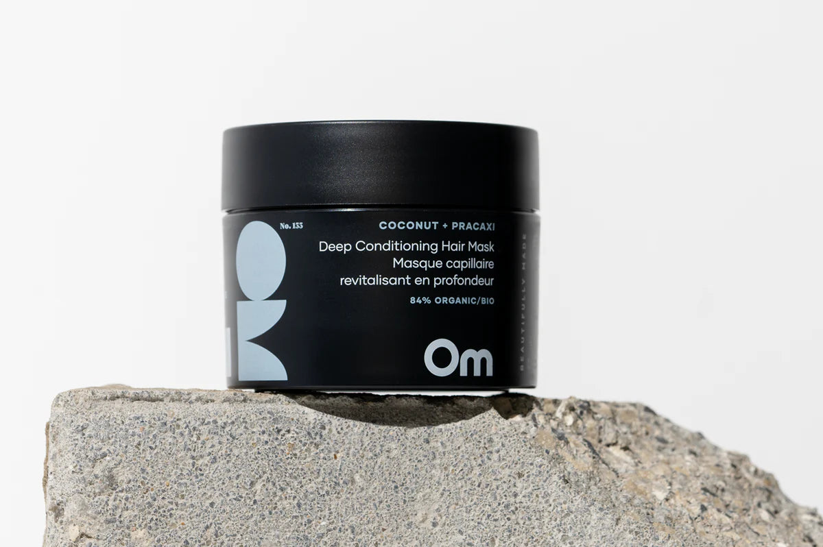 Om Coconut + Pracaxi Deep Conditioning Hair Mask