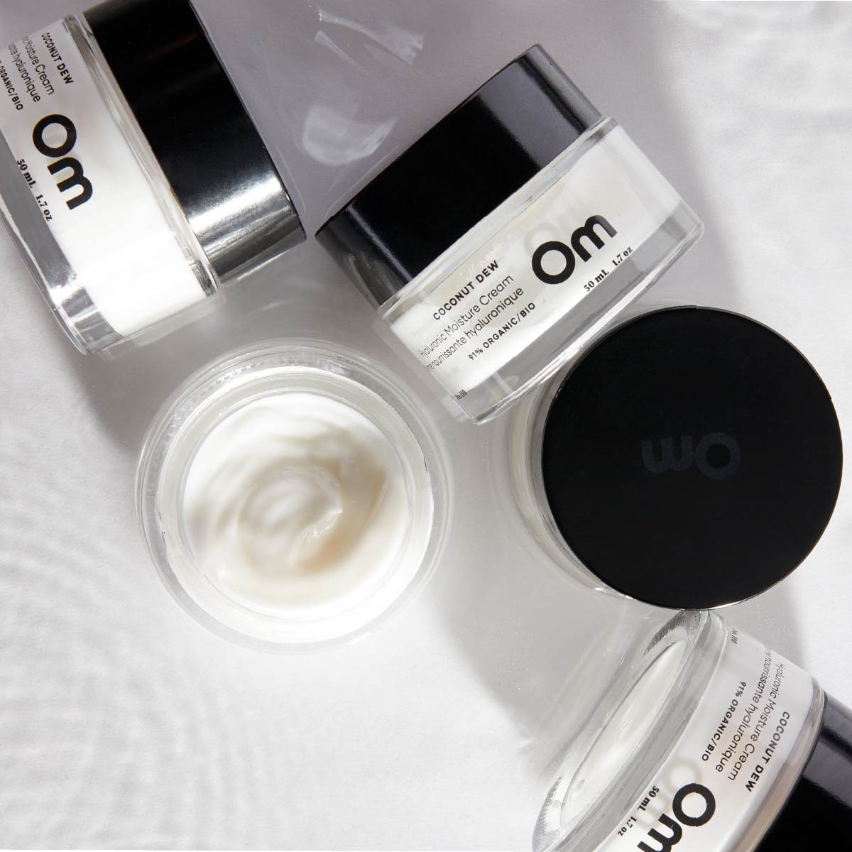 Om Coconut Dew Hyaluronic Moisture Cream