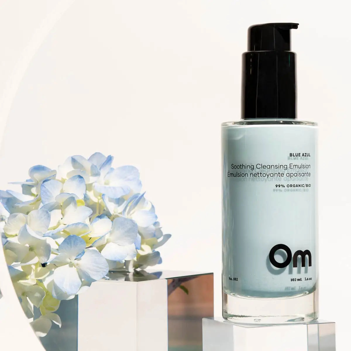 Om Blue Azul Soothing Cleanser